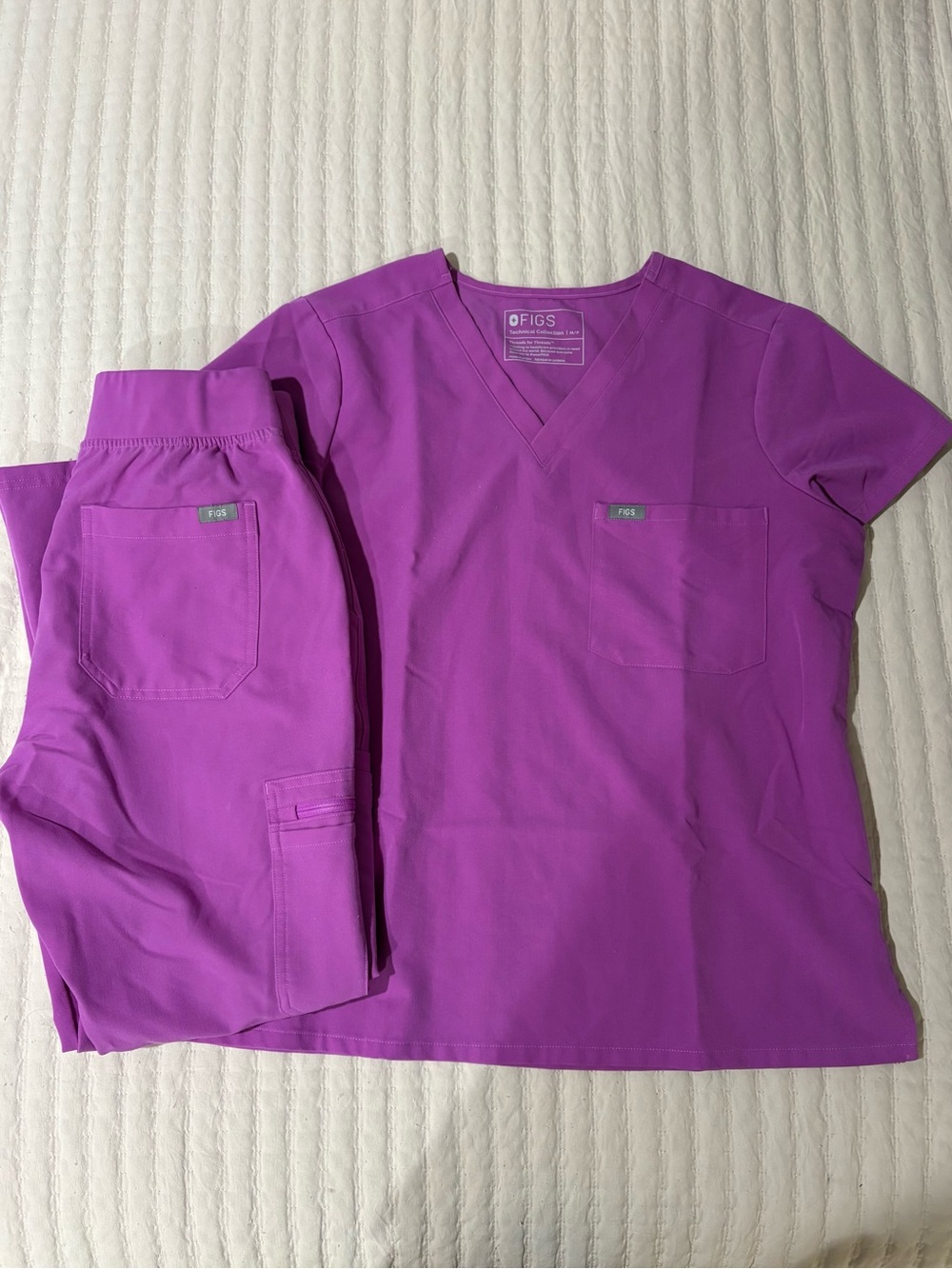 Figs Scrub Set